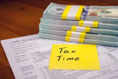 time for taxes 148411629